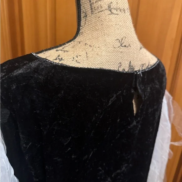 Dead Bride Costume full outfit with wig Black and White Gothic Zombie vibe Dress - Picture 10 of 11